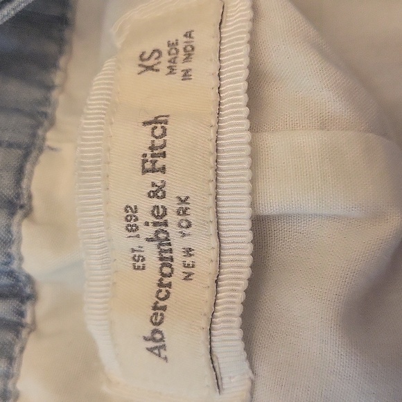 Abercrombie & Fitch Floral Dress Cut Out Denim Dress - Picture 5 of 5